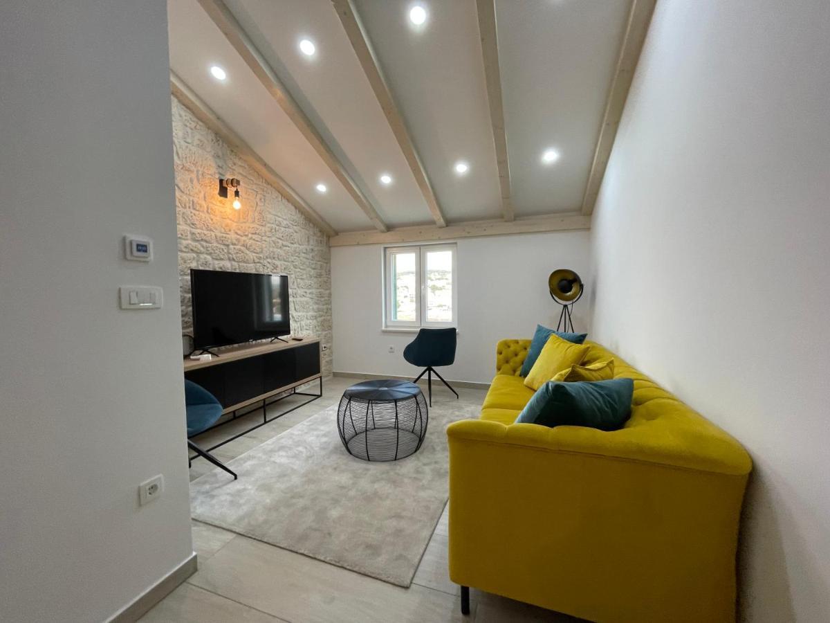 Citadela Apartment Primosten Exterior photo